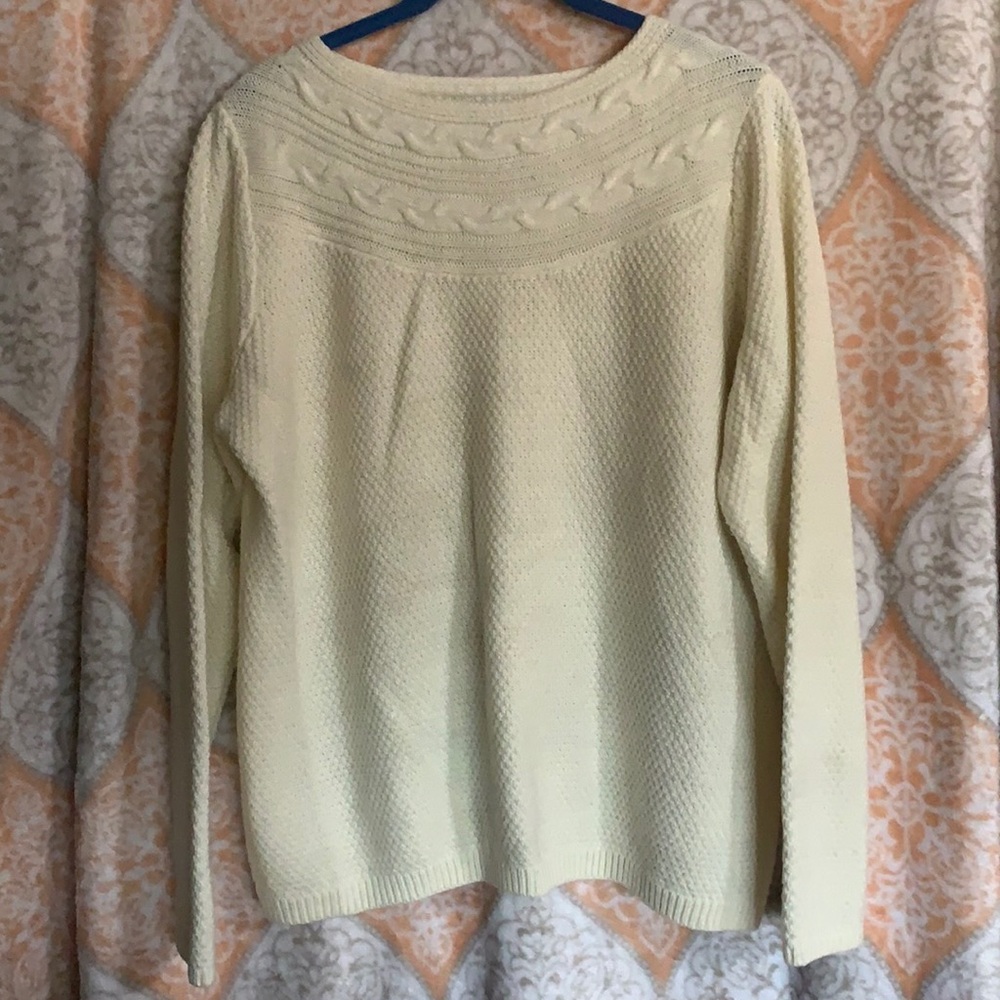 Croft & Barrow sweater